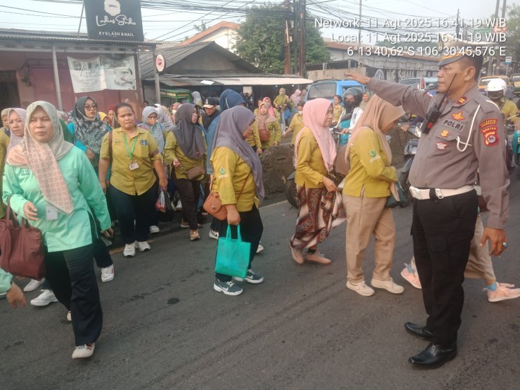 Hindari Kemacetan, Polsek Cikupa Lakukan Protap Pengaturan Lalu Lintas