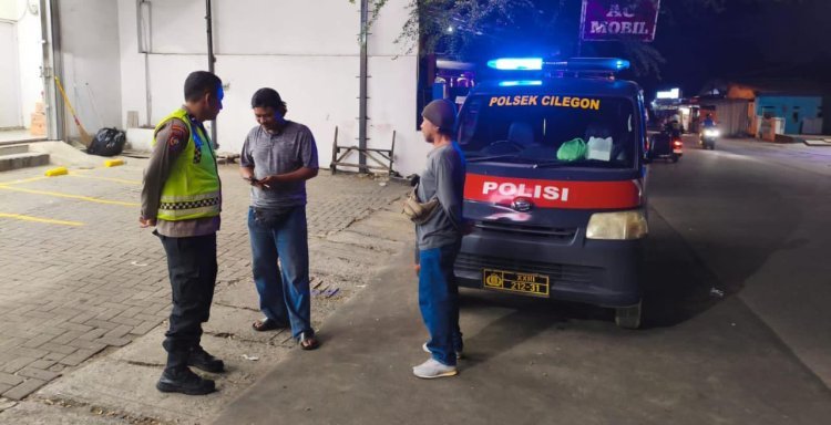 Strategi Preventif Polsek Cilegon: Patroli Blue Light Jaga Kamtibmas Kondusif