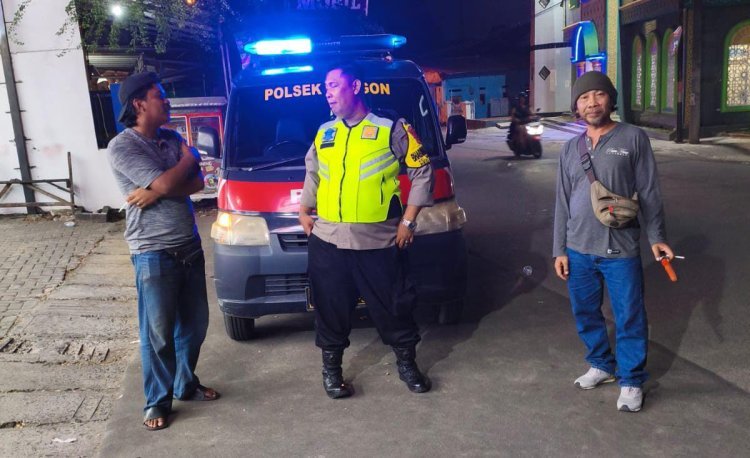 Polsek Cilegon Tingkatkan Keamanan Malam dengan Patroli Blue Light