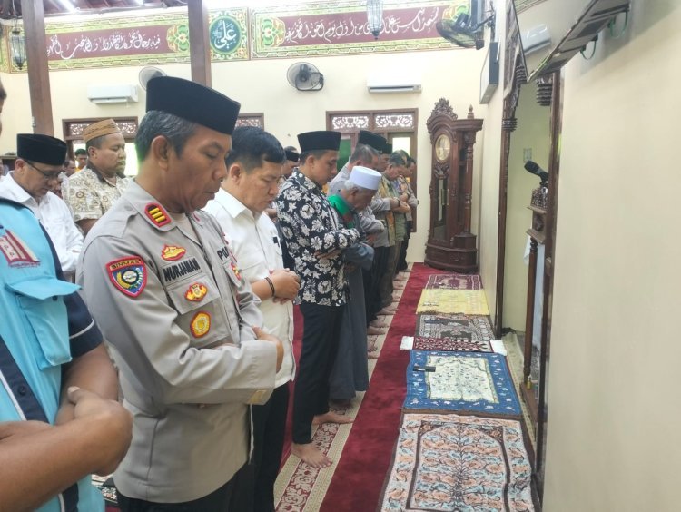 Turut Berbela Sungkawa, Polresta Tangerang Gelar Shalat Gaib untuk Driver Ojol Affan Kurniawan