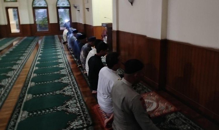 Polsek Cinangka Rangkul Masyarakat melalui Kegiatan Subuh Keliling
