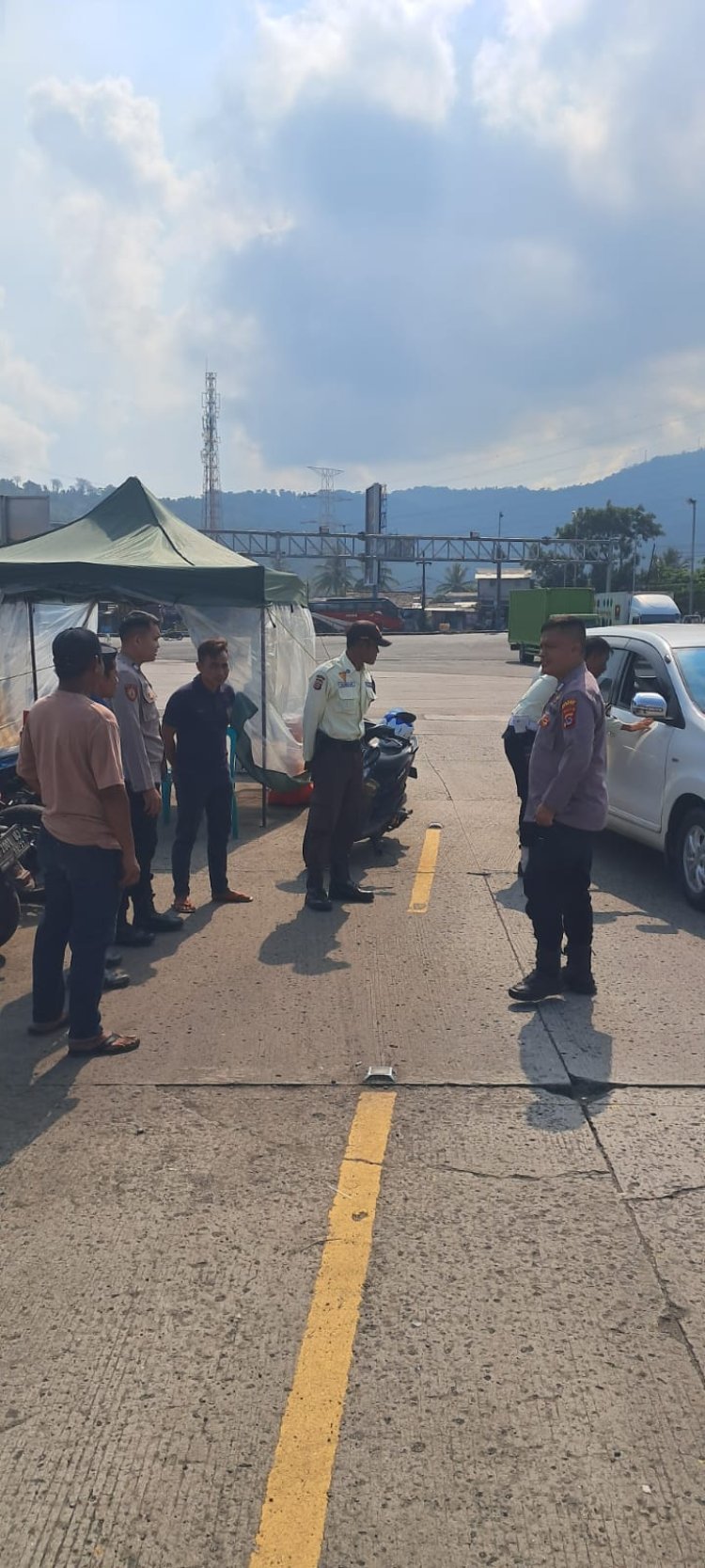 Patroli Dialogis Polsek KSKP Merak, Cegah Gangguan Kamtibmas di Pintu Gerbang Jawa