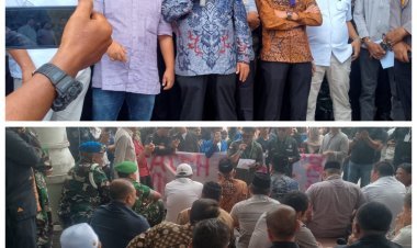 Demo di DPRK Aceh Singkil, 14 Tuntutan Diserahkan kepada Dewan