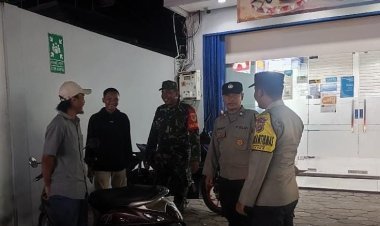 Polsek Anyar dan TNI Jalankan Patroli Humanis ke Desa-Desa