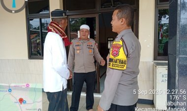 Wujudkan Kamtibmas Kondusif, Polsek Mancak Gelar Shalat Jumat Keliling