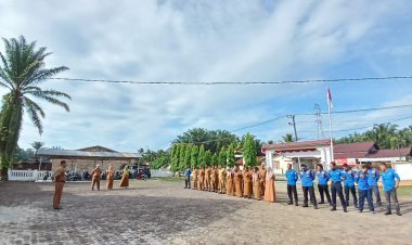 Apel Pagi di Kantor Camat Suro, Pimpinan Apel Tekankan Tanggung Jawab ASN dan PPPK