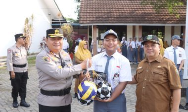 Police Go To School, Polres Cilegon Tanamkan Kesadaran Hukum Pelajar