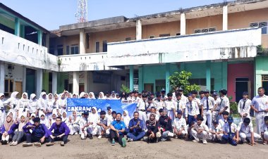 Mahasiswa dan Satgas Cakrawala Edukasi Siswa tentang Bahaya Narkoba & Perundungan