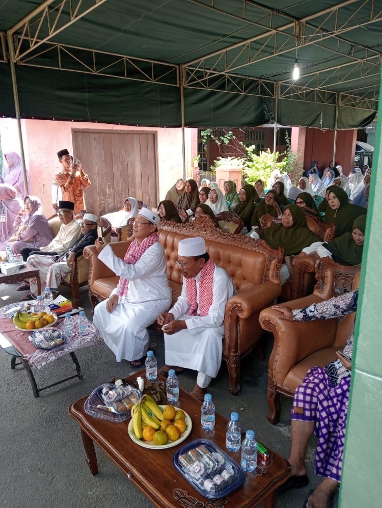 Bhabinkamtibmas Polsek Ciwandan Hadiri Pengajian Rutin Warga Citangkil