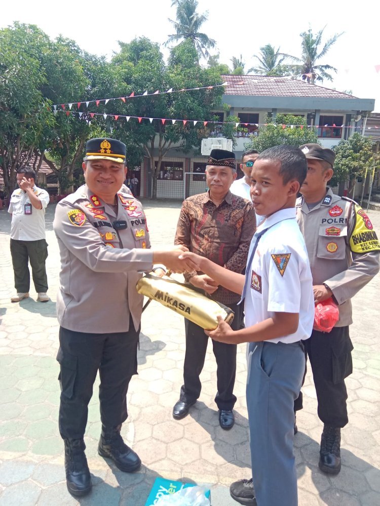 Sambangi SMK 2, Kapolres Cilegon Ingatkan Bahaya Narkoba bagi Remaja