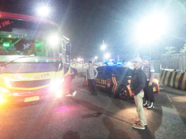 Polsek Pulomerak Gelar Patroli Humanis, Ajak Warga Jaga Keamanan Lingkungan