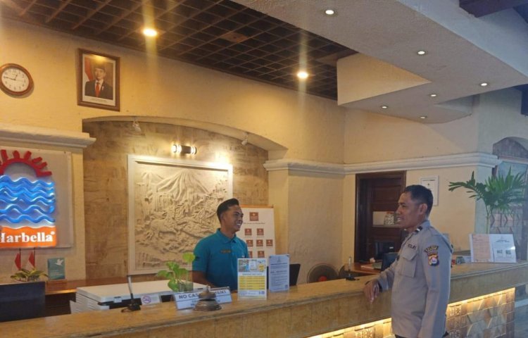 Patroli Polsek Anyar Pastikan Hotel Siap Wujudkan Lingkungan Aman
