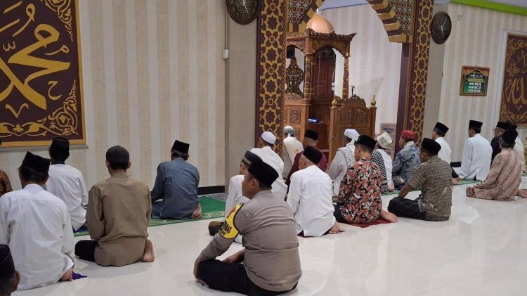 Jamaah Masjid Nilai Program Sholat Subuh Polisi Cibeber Tingkatkan Keamanan