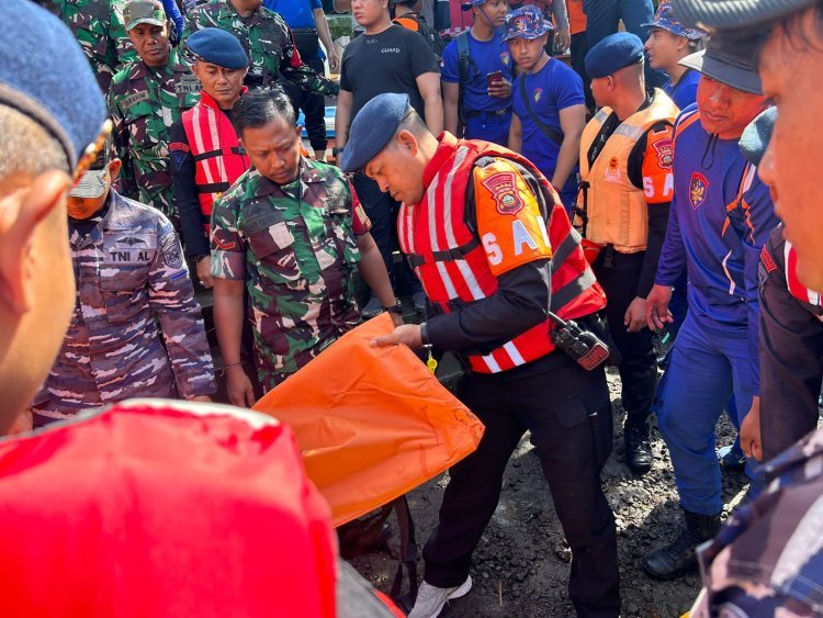 Tim SAR Ditpolairud Polda Bali Temukan Empat Korban Banjir di Tanah Kilap
