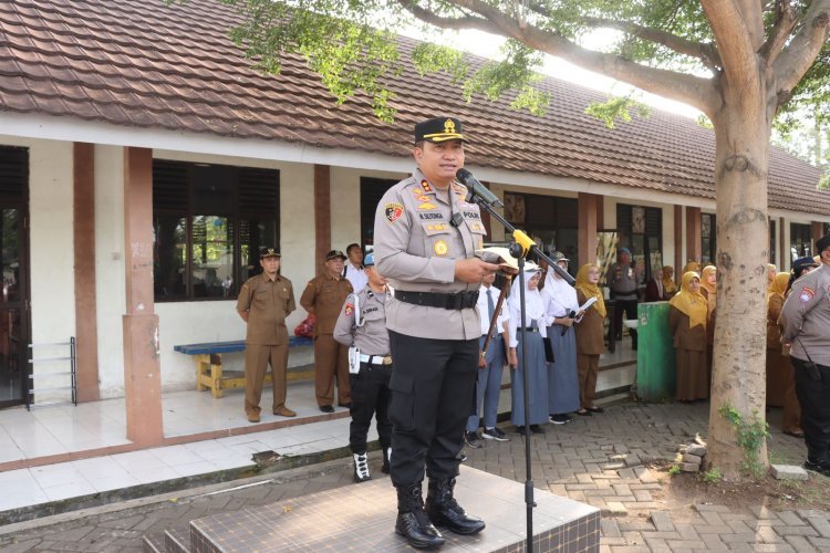 Kapolres Cilegon Ajak Pelajar Berprestasi Tanpa Tawuran
