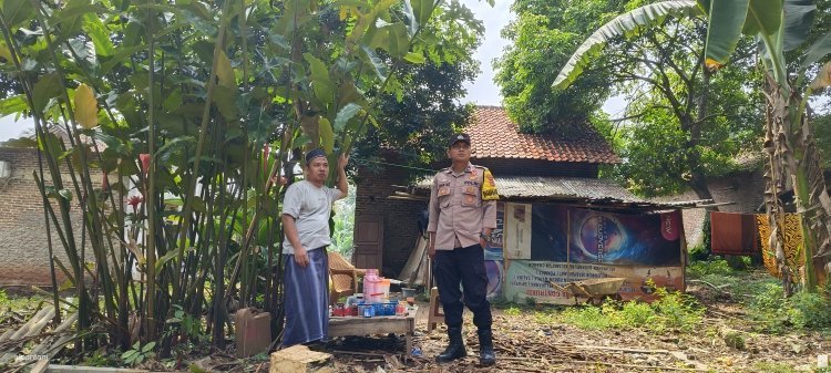 Bhabinkamtibmas Mancak Bangun Keakraban Lewat Silaturahmi Kamtibmas