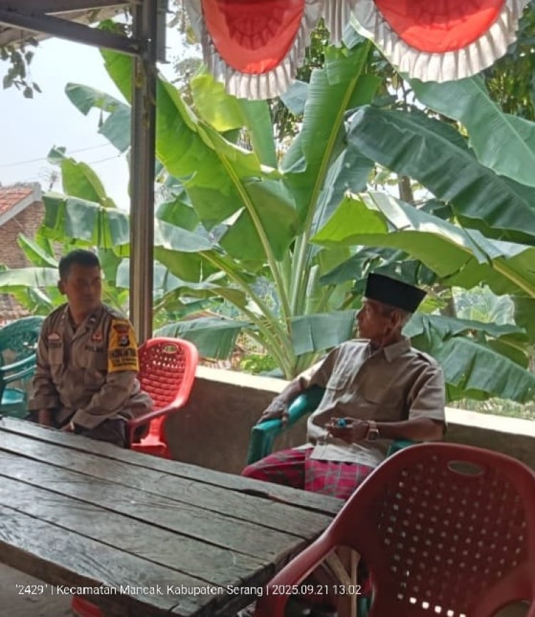 Bhabinkamtibmas Polsek Mancak Bangun Keakraban dengan Tokoh Masyarakat
