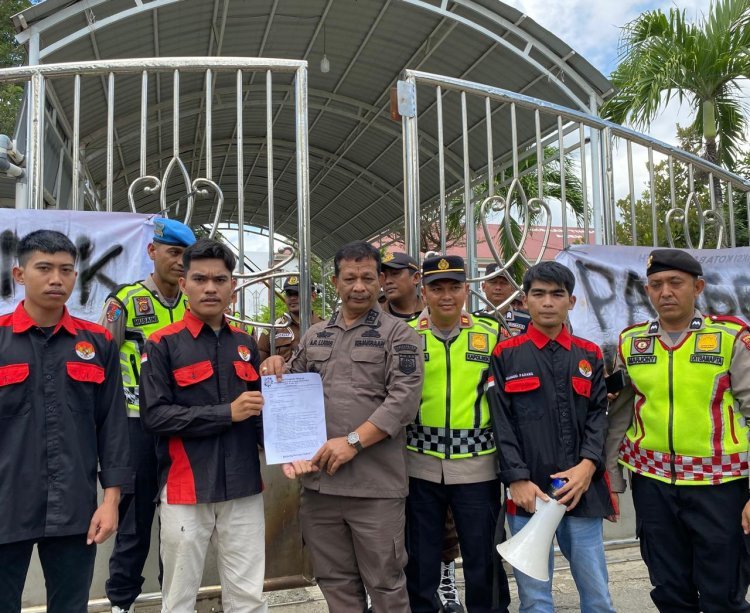 Kejati Aceh Didesak Bongkar Indikasi Pungli dalam Program Revitalisasi Sekolah di Barat Selatan