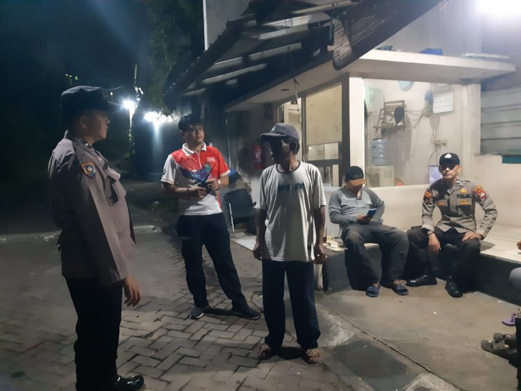 Bhabinkamtibmas Turun ke Lapangan, Dorong Warga Aktifkan Siskamling
