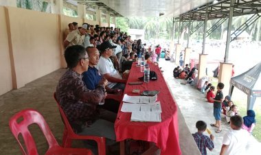 Dandim 0109 Aceh Singkil Saksikan Pertandingan Dandim cup Di Lapangan Lae Cinendang