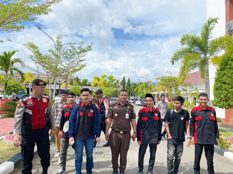 Mahasiswa dan LSM Ultimatum Kejari Subulussalam: Usut Skandal Dana Desa atau Digugat ke Pusat