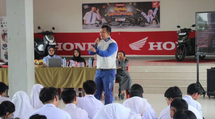 Honda GenZplode: Bentuk Generasi Muda Cerdas, Aman, dan Beretika di Era Digital