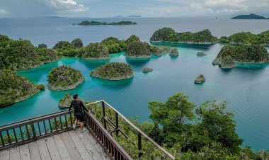 Raja Ampat Masuk Daftar 10 Destinasi Terindah Dunia 2025