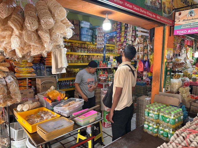Cegah Kenaikan di Atas HET, Satgas Pangan Sidak Harga Beras di Mega Legenda Batam