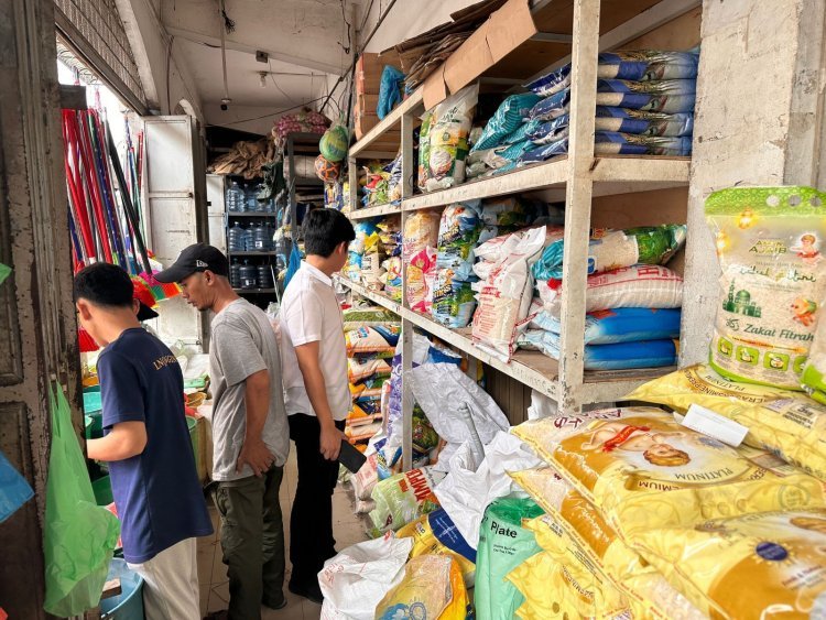 Satgas Pangan Polresta Barelang Cek Harga Beras di Toko Sunly Belian