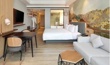 Lonjakan Wisatawan Akhir Tahun Dorong Okupansi Hotel Naik 35%, Industri Travel Catat Rekor Baru