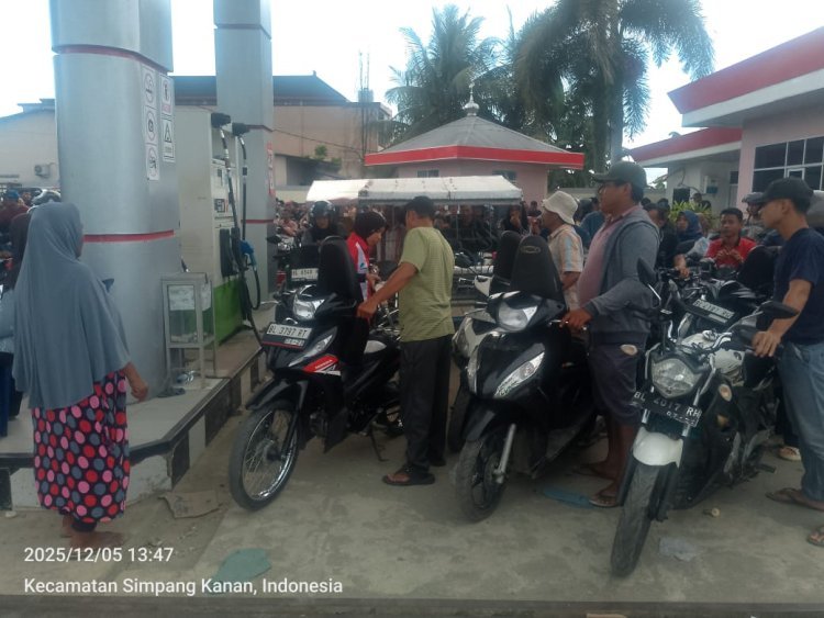 Bahan Bakar Minyak Lancar Masuk, Antrian di SPBU Aceh Singkil Tetap Mengular