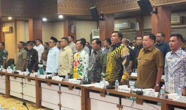 Bupati Aceh Singkil Hadiri Rakor dan Konsolidasi Penanganan Pascabanjir di Kantor Gubernur Aceh