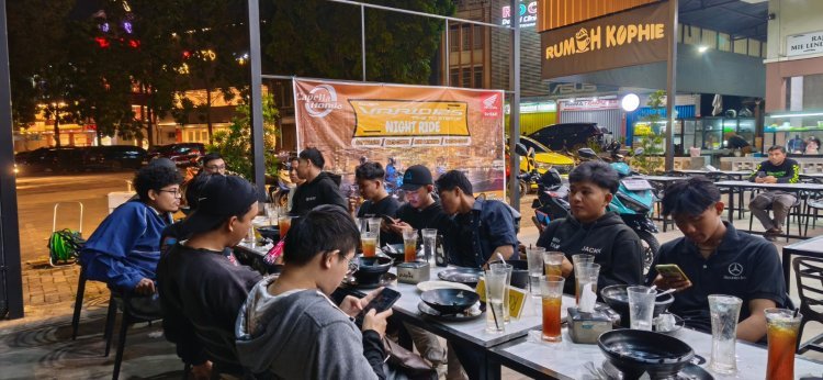 Honda Rangkul Komunitas dan Media Lewat Night Ride Peluncuran All New Vario 125 di Batam
