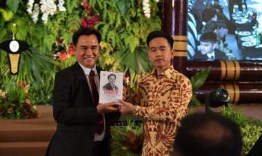 Hadiri Peluncuran Delapan Buku Yusril Ihza Mahendra, Wapres Apresiasi Pengabdian Lintas Rezim