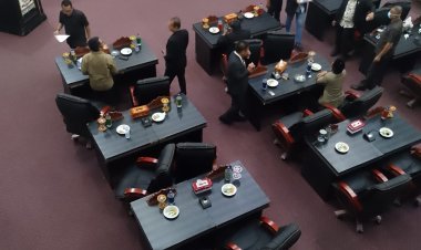 Hak Interpelasi Digulirkan, DPRK Aceh Singkil Dikabarkan Menghadap Mendagri: Siapa Untung, Siapa Rugi?