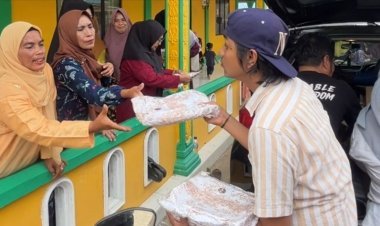 IJTI Kepri dan Polresta Barelang Berbagi Kebahagiaan Menyambut Ramadan di Pulau Sembulang