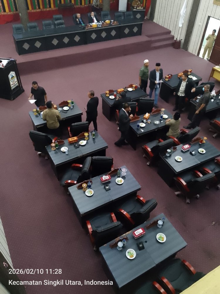 Hak Interpelasi Digulirkan, DPRK Aceh Singkil Dikabarkan Menghadap Mendagri: Siapa Untung, Siapa Rugi?