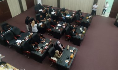 Sidang Pengesahan APBK Aceh Singkil Ricuh, Pimpinan DPRK Dituding Otoriter