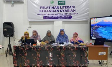 PWA Aceh Gandeng Adira Syariah Perkuat Literasi Keuangan Perempuan Aisyiyah di Langsa