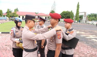 Kenaikan Pangkat 40 Personel Polres Aceh Singkil, Kapolres: Jadikan Motivasi Tingkatkan Profesionalisme