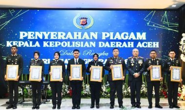 Syukuran Hari Bhayangkara ke-80, Polda Aceh Berikan Penghargaan kepada Personel Berprestasi