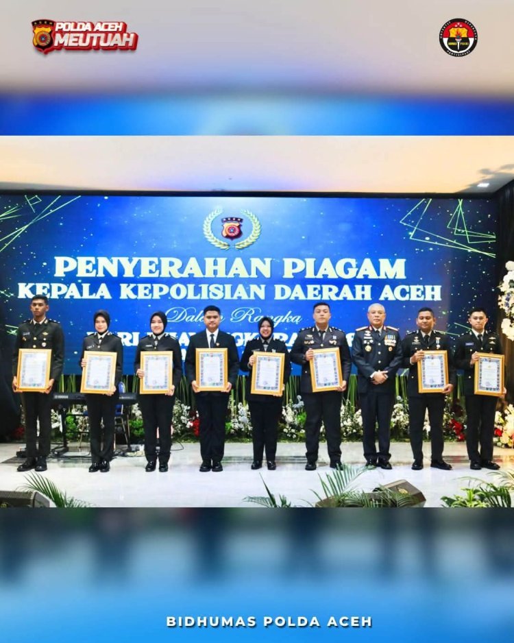 Syukuran Hari Bhayangkara ke-80, Polda Aceh Berikan Penghargaan kepada Personel Berprestasi